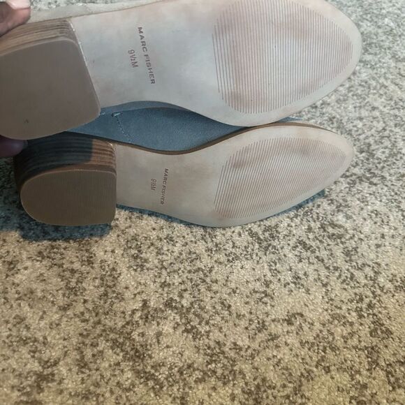 Marc Fisher Women’s Suede Ankle Booties 9.5 - Picture 7 of 8